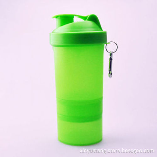 Cheap Fitness Colorful Plastic Powder Shaker Bottles